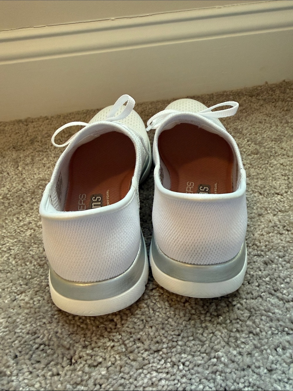 Skechers White Knit Slip on Casual Walking Shoes - Picture 6 of 7